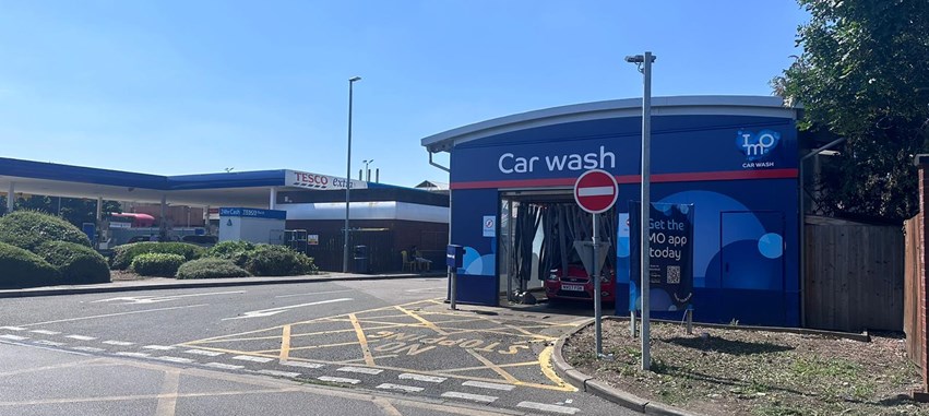 IMO Car Wash Ponders End (Tesco)